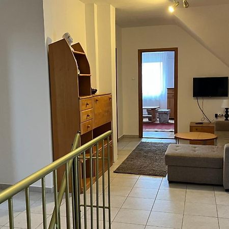 Bözsi Apartman Sárvár Dış mekan fotoğraf
