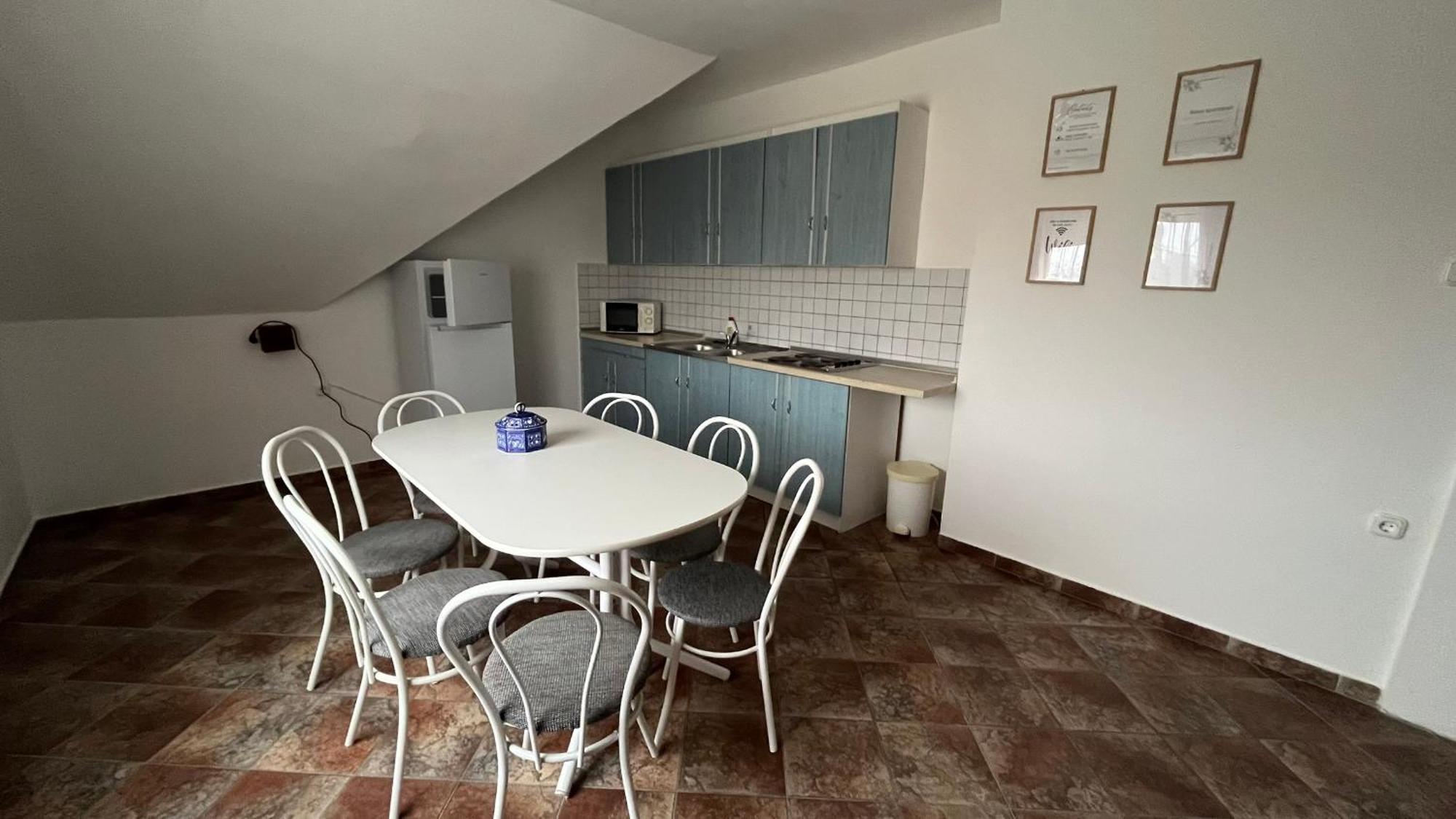 Bözsi Apartman Sárvár Dış mekan fotoğraf