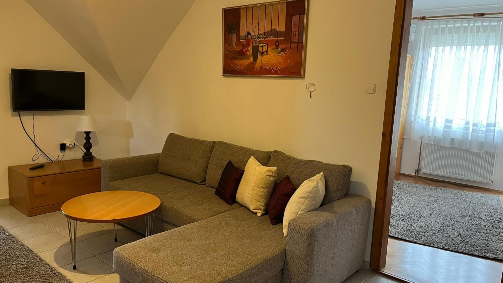 Bözsi Apartman Sárvár Dış mekan fotoğraf